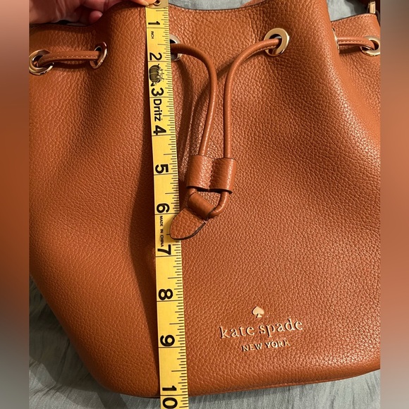 NWT Kate Spade Bucket Bag & coin purse. Brown Pebbled leather,Pristine condition - Picture 8 of 15